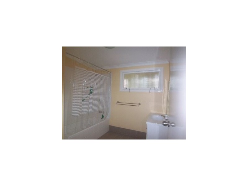 25 Grove Road, Russell Island QLD 4184