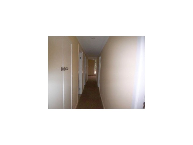 25 Grove Road, Russell Island QLD 4184