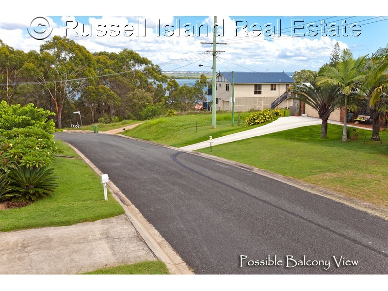 112 Channel Street, Russell Island QLD 4184