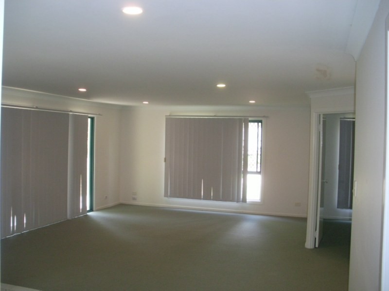 3 MALLEE ST, Russell Island QLD 4184