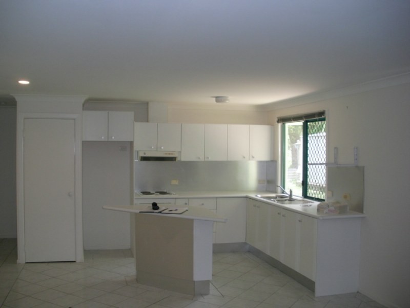 3 MALLEE ST, Russell Island QLD 4184