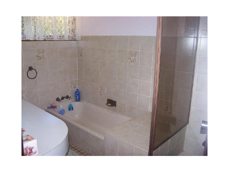 11-13 Orme Drive, Russell Island QLD 4184