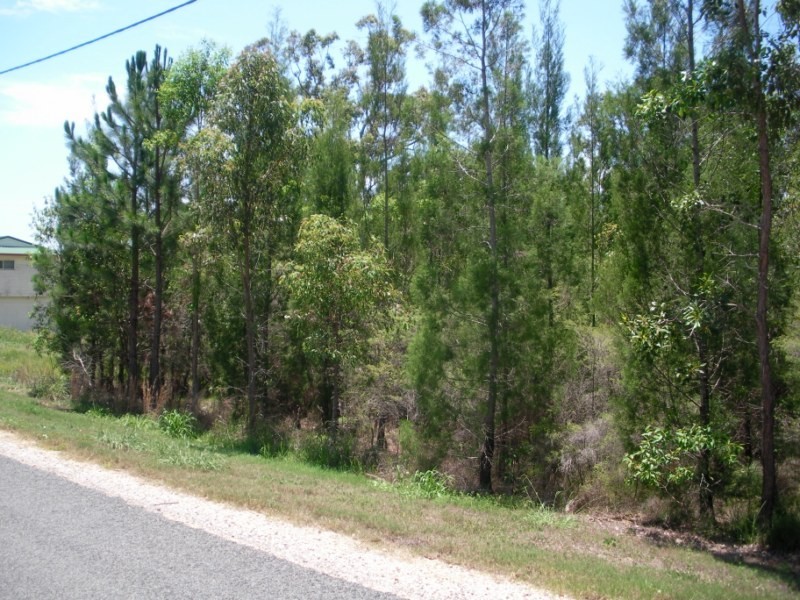 18 AKEBIA ST, Russell Island QLD 4184
