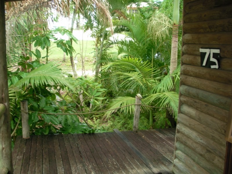 75 Lea-Weena Ave, Russell Island QLD 4184