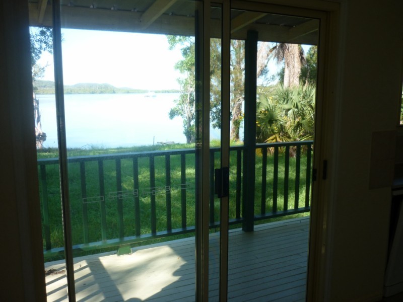 32 Oasis Drive, Russell Island QLD 4184