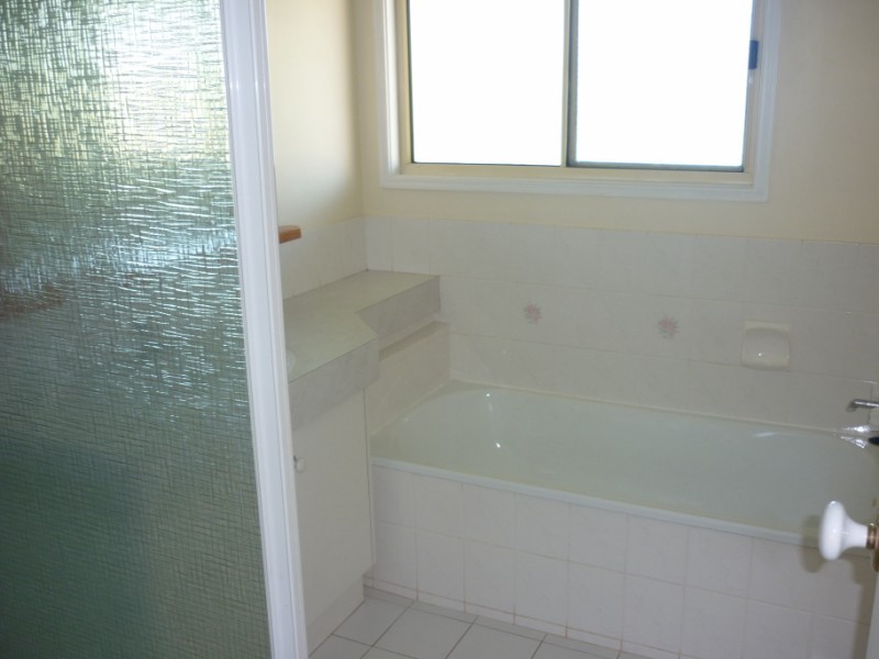 32 Oasis Drive, Russell Island QLD 4184