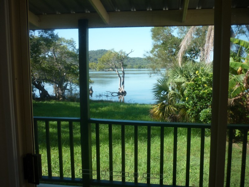 32 Oasis Drive, Russell Island QLD 4184