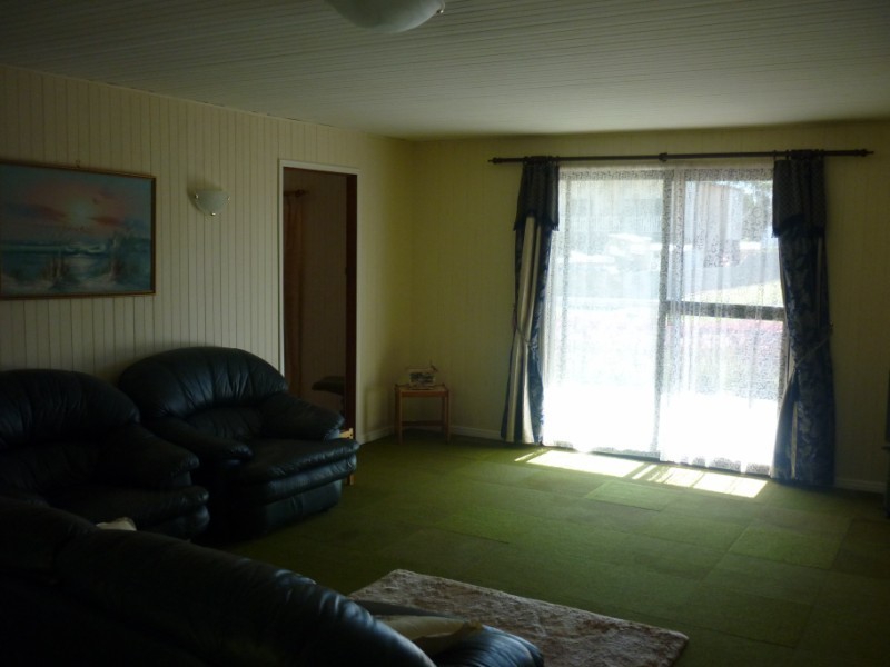 14 Taylor Street, Russell Island QLD 4184