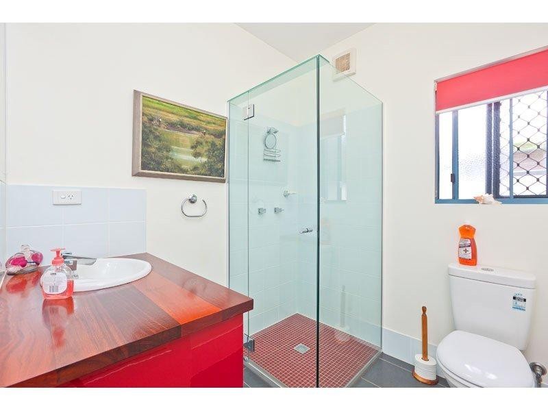37 Patterson St, Russell Island QLD 4184