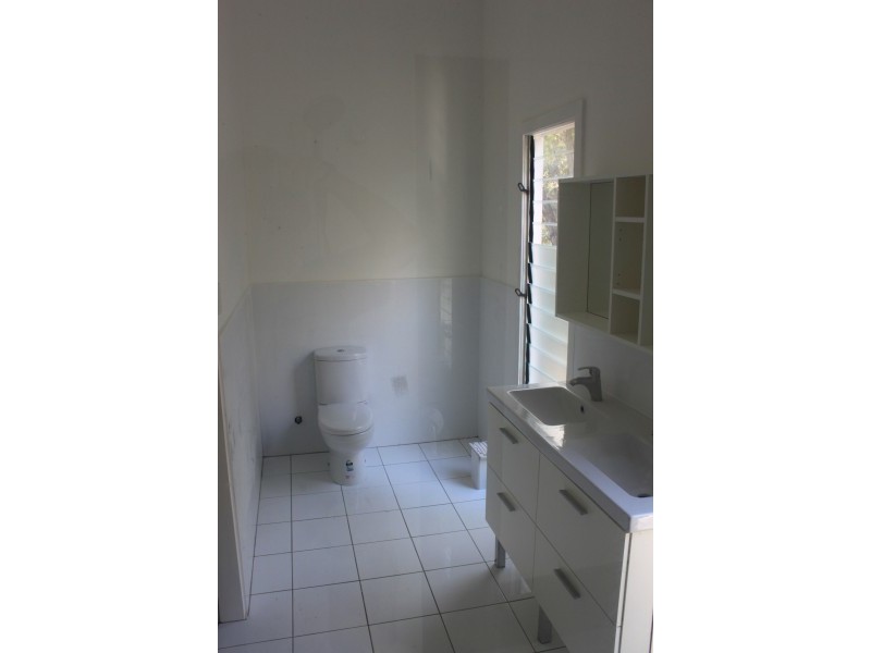 36 Channel Street, Russell Island QLD 4184