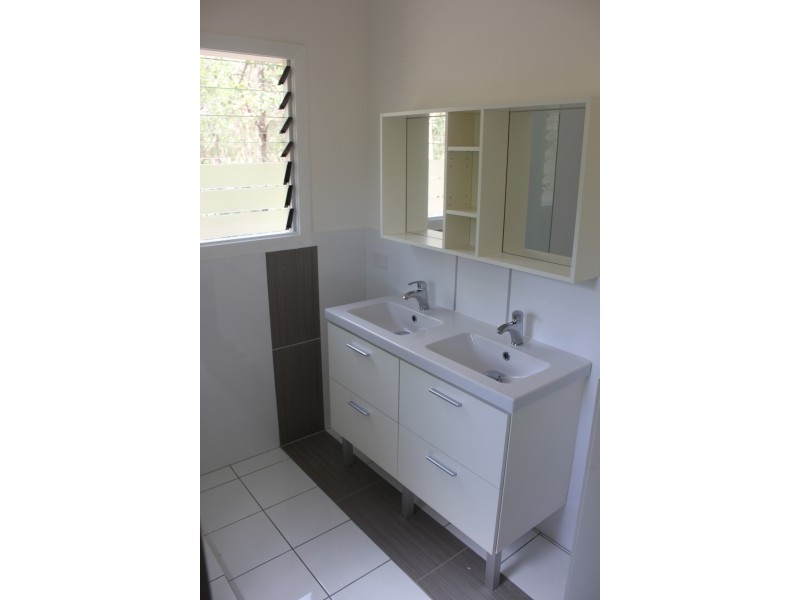 34 Channel Street, Russell Island QLD 4184