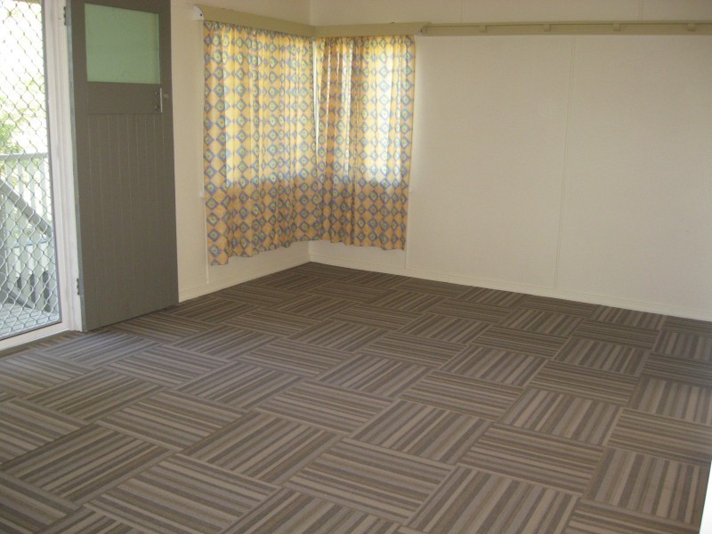 5 The Tor Walk, Russell Island QLD 4184