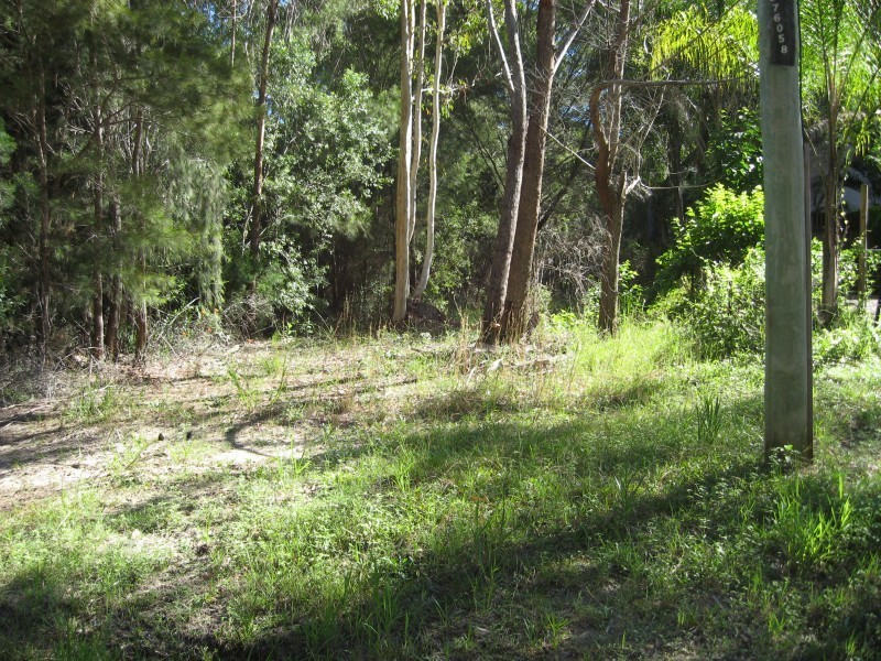 10 Catamaran, Russell Island QLD 4184