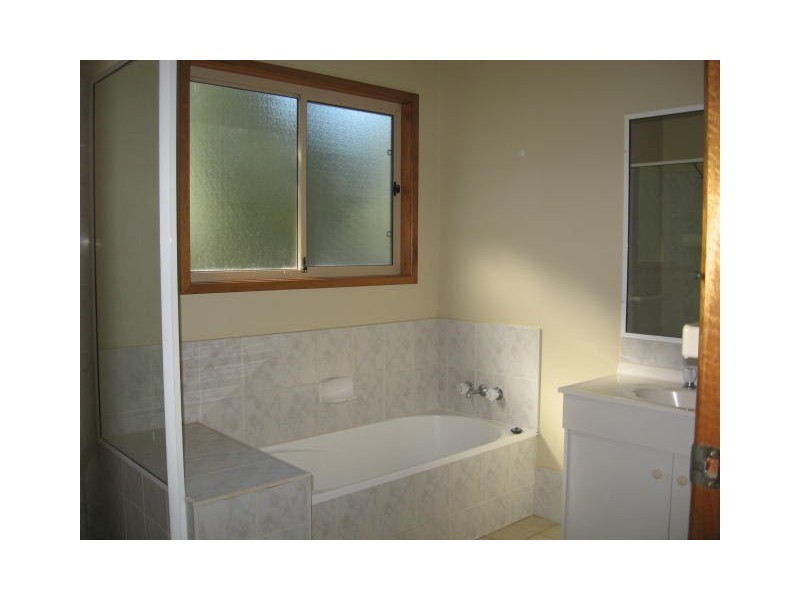 8 Patterson Street, Russell Island QLD 4184