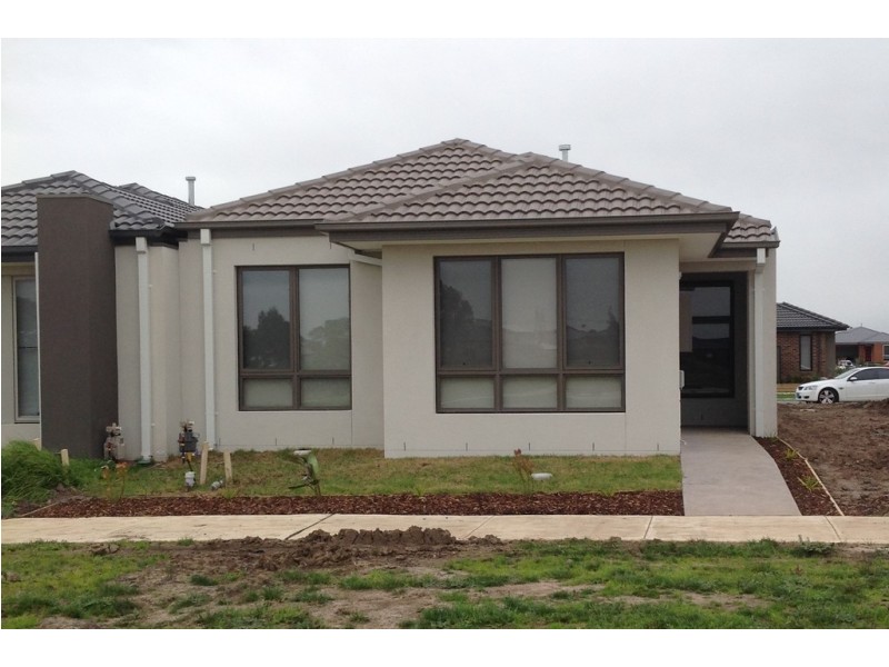 23 Timble Way, Clyde North VIC 3978