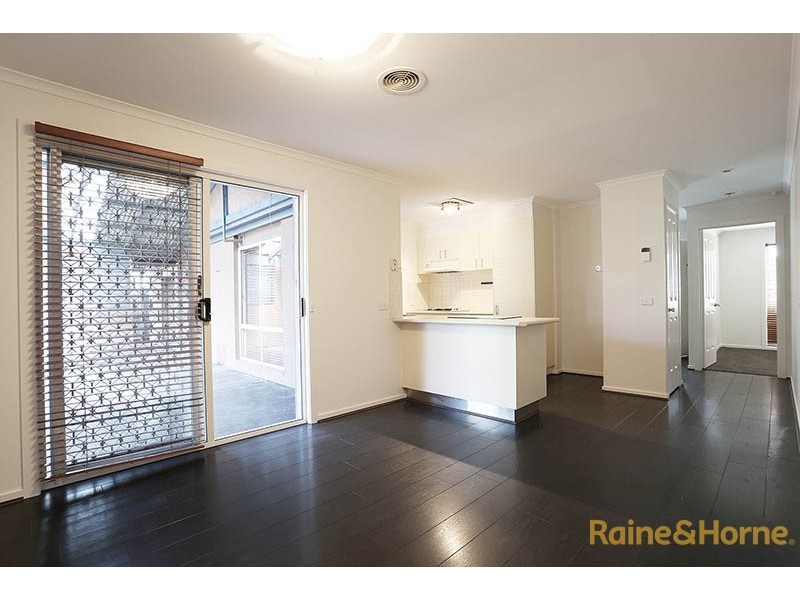 48 Baringa Park Drive, Narre Warren South VIC 3805