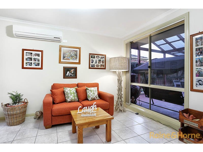 12 Blandford Crescent, Narre Warren South VIC 3805