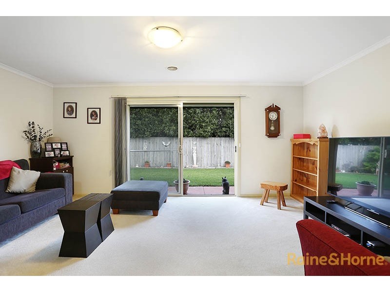12 Blandford Crescent, Narre Warren South VIC 3805
