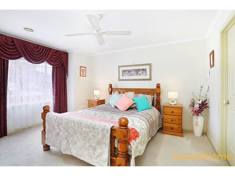 12 Blandford Crescent, Narre Warren South VIC 3805