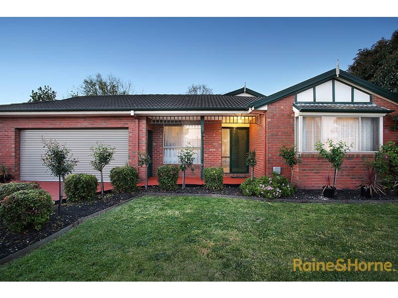 26 Raleigh Drive, Narre Warren South VIC 3805