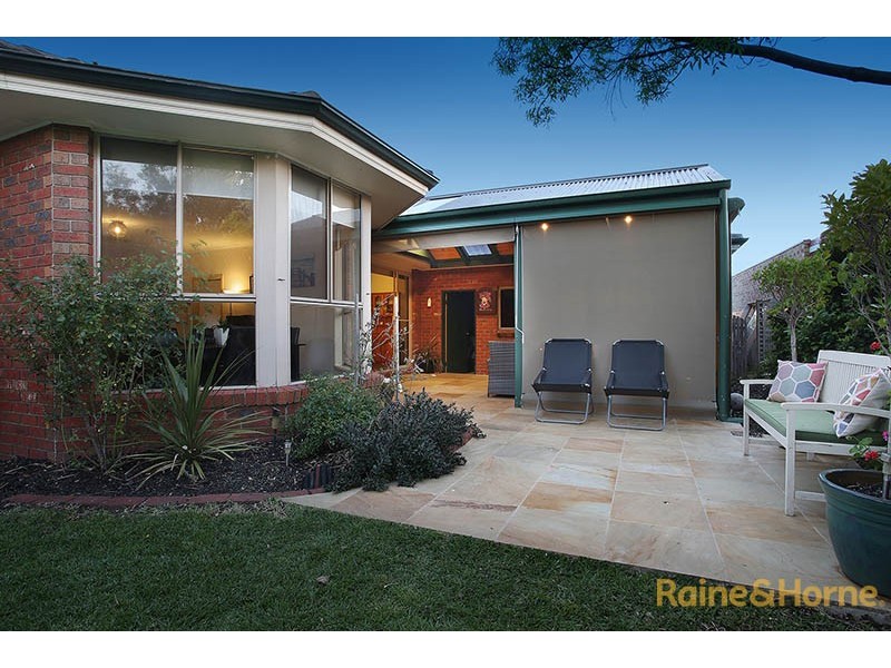 26 Raleigh Drive, Narre Warren South VIC 3805