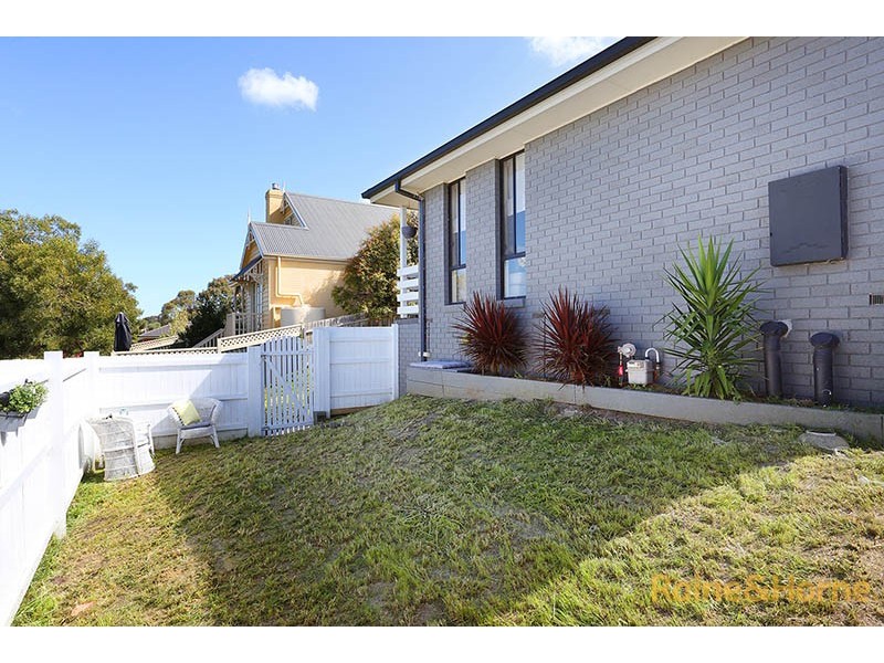 3 Luca Place, Pakenham VIC 3810