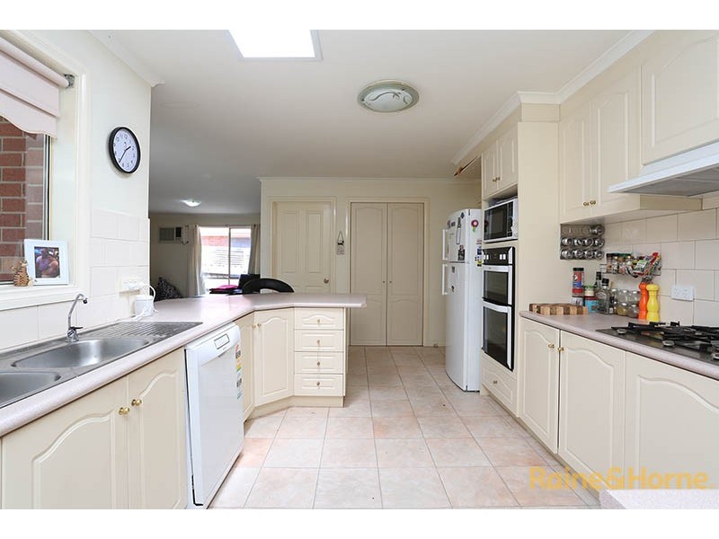 8 Weiske Street, Narre Warren VIC 3805