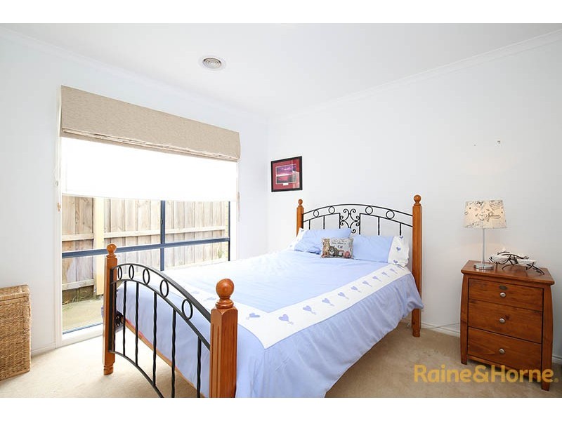 22 McCartney Drive, Narre Warren South VIC 3805