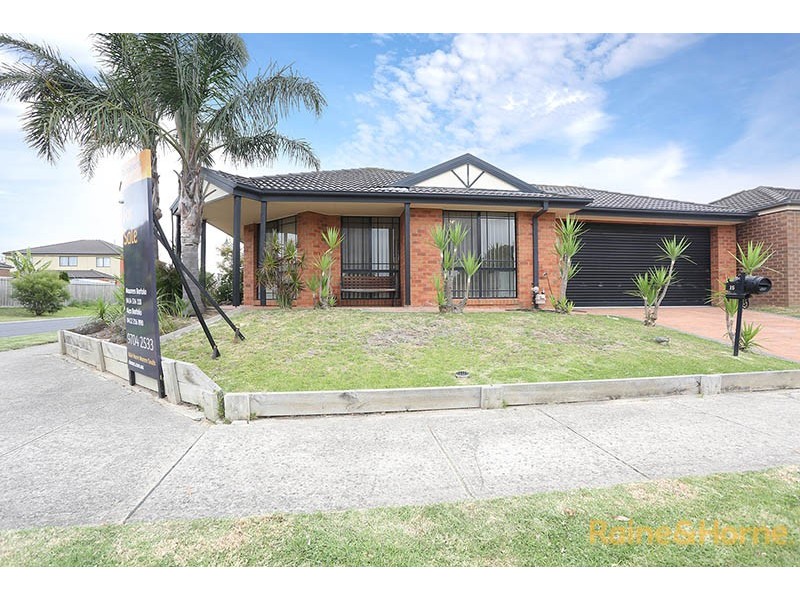 15 Menzies Close, Narre Warren South VIC 3805