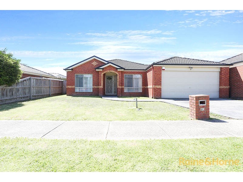 12 Menzies Close, Narre Warren South VIC 3805