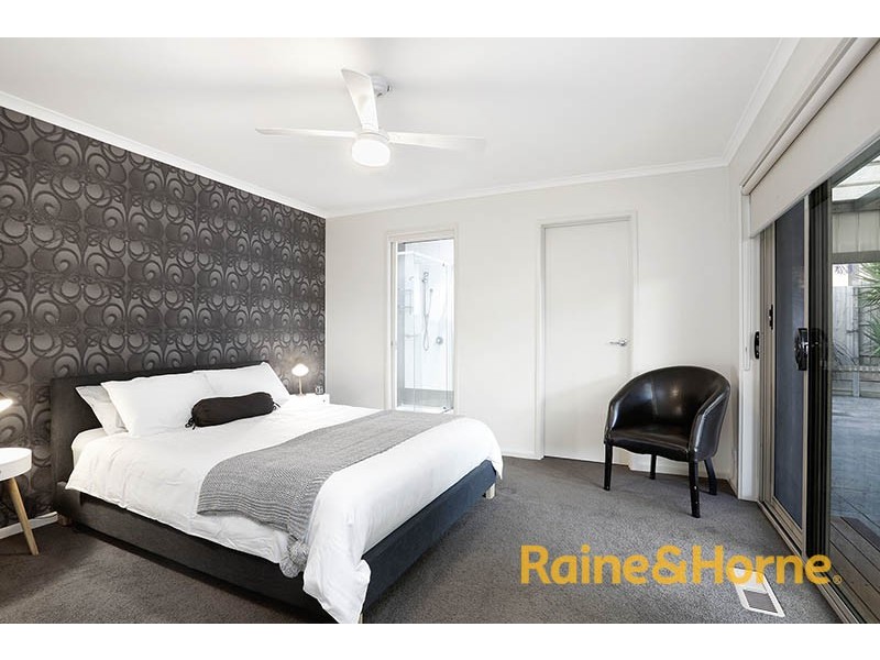 69 Tiverton Drive, Mulgrave VIC 3170