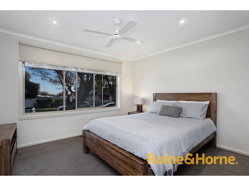 69 Tiverton Drive, Mulgrave VIC 3170