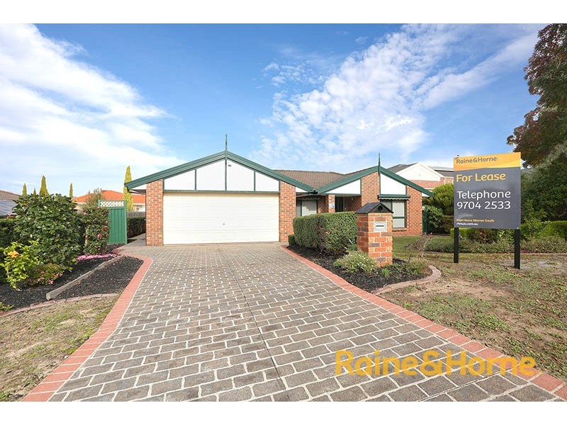 4 Sir Harold Close, Endeavour Hills VIC 3802