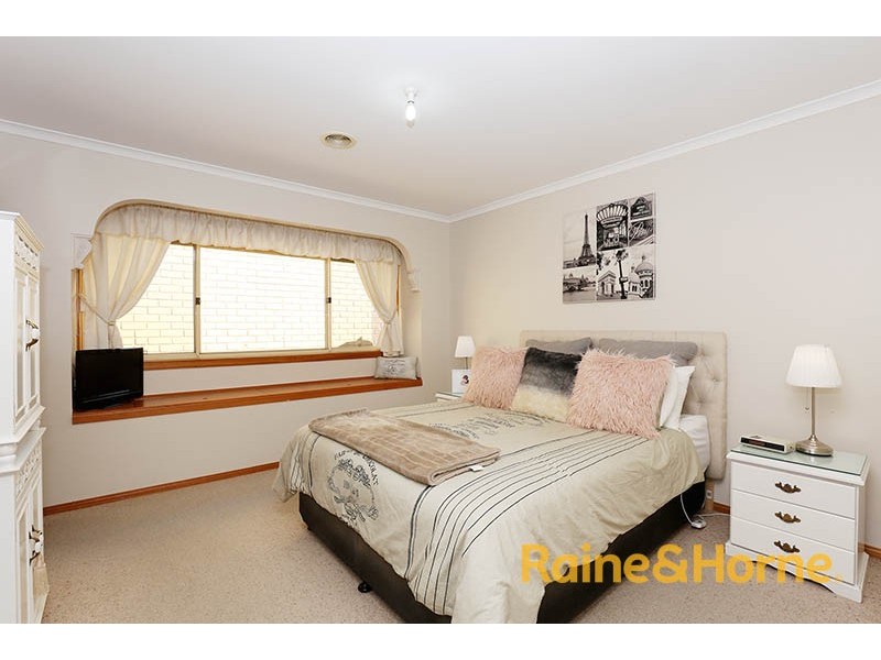 16 Hillston Court, Narre Warren South VIC 3805