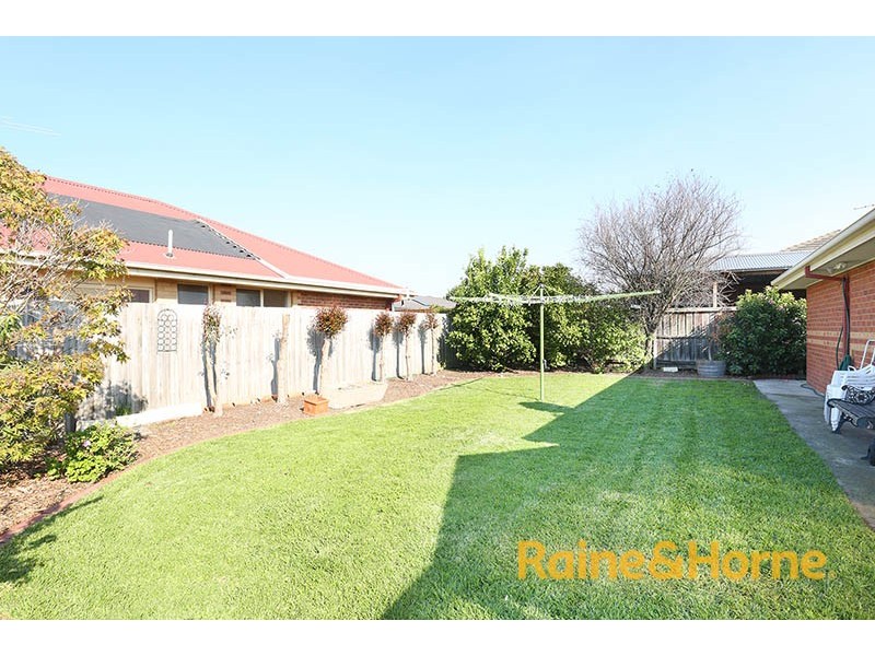 16 Hillston Court, Narre Warren South VIC 3805