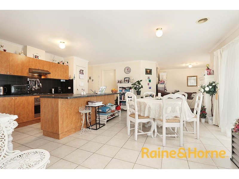 3 Dunoon Street, Mooroolbark VIC 3138