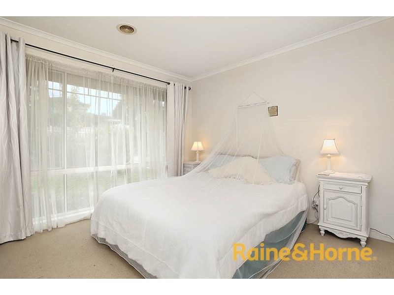 3 Dunoon Street, Mooroolbark VIC 3138