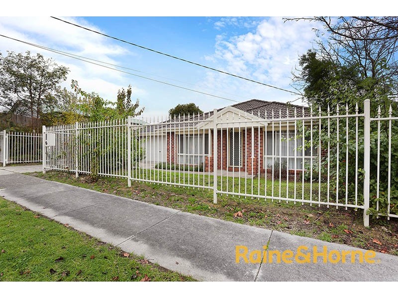 3 Dunoon Street, Mooroolbark VIC 3138