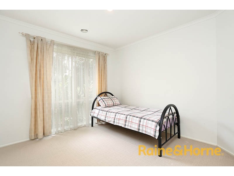 70 Tangerine Drive, Narre Warren South VIC 3805