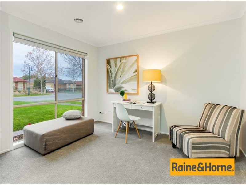 123 The Promenade, Narre Warren South VIC 3805