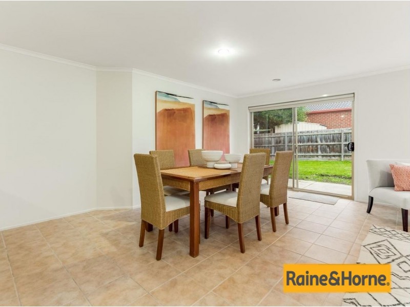 123 The Promenade, Narre Warren South VIC 3805