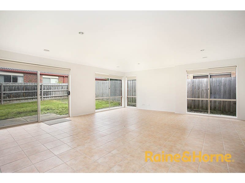 123 The Promenade, Narre Warren South VIC 3805