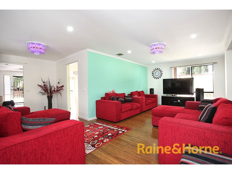 7 Demint Walk, Narre Warren South VIC 3805