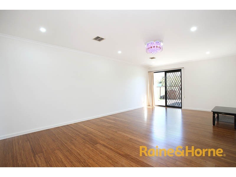 7 Demint Walk, Narre Warren South VIC 3805