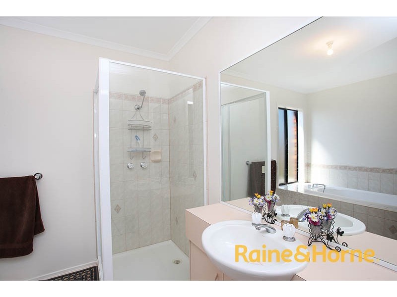 7 Demint Walk, Narre Warren South VIC 3805