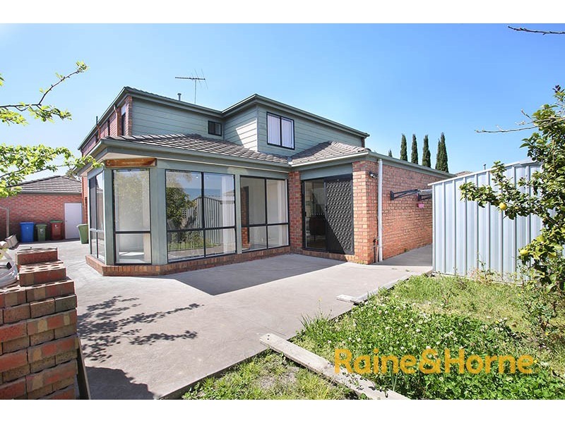 7 Demint Walk, Narre Warren South VIC 3805