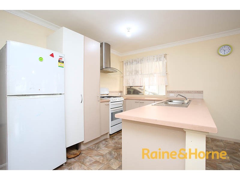 4 Lighthorse Crescent, Narre Warren South VIC 3805