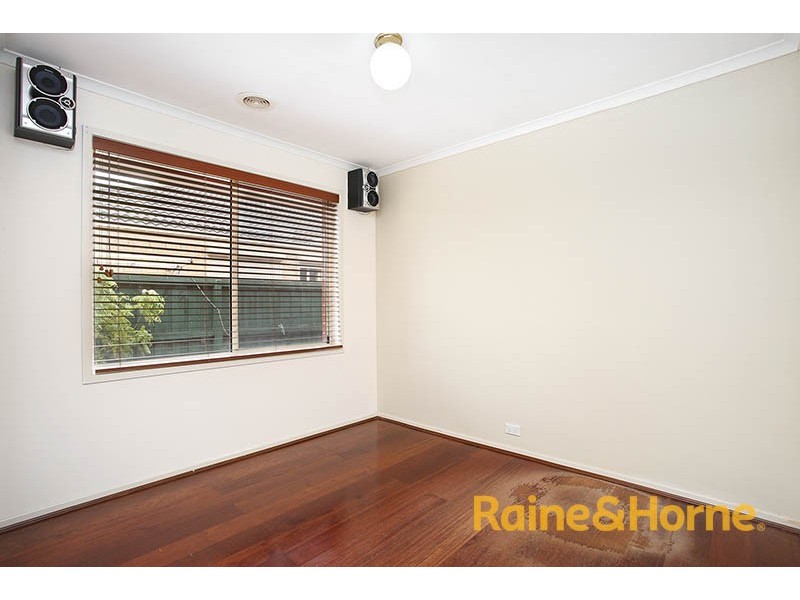 35 Lansbury drive, Narre Warren South VIC 3805