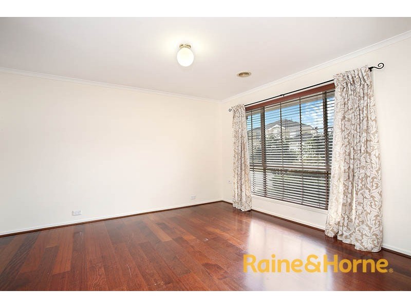 35 Lansbury drive, Narre Warren South VIC 3805