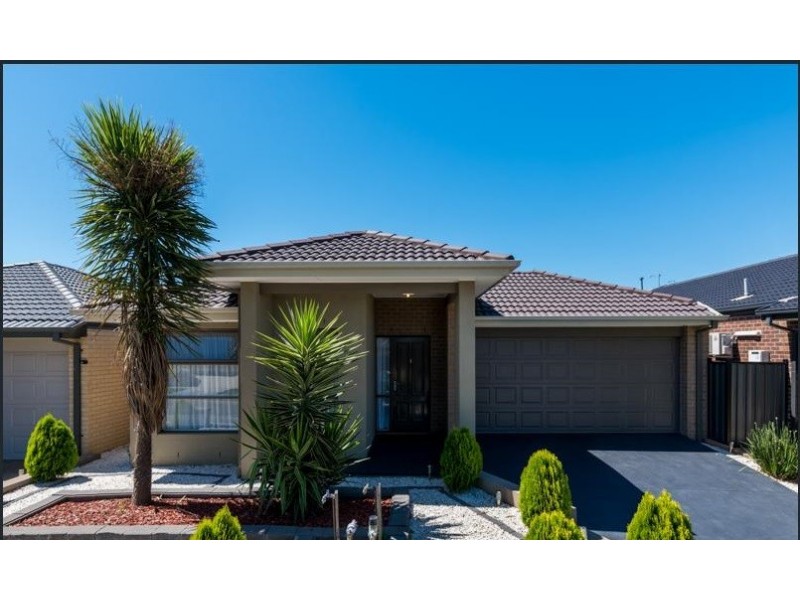 107 Heather grove, Clyde North VIC 3978